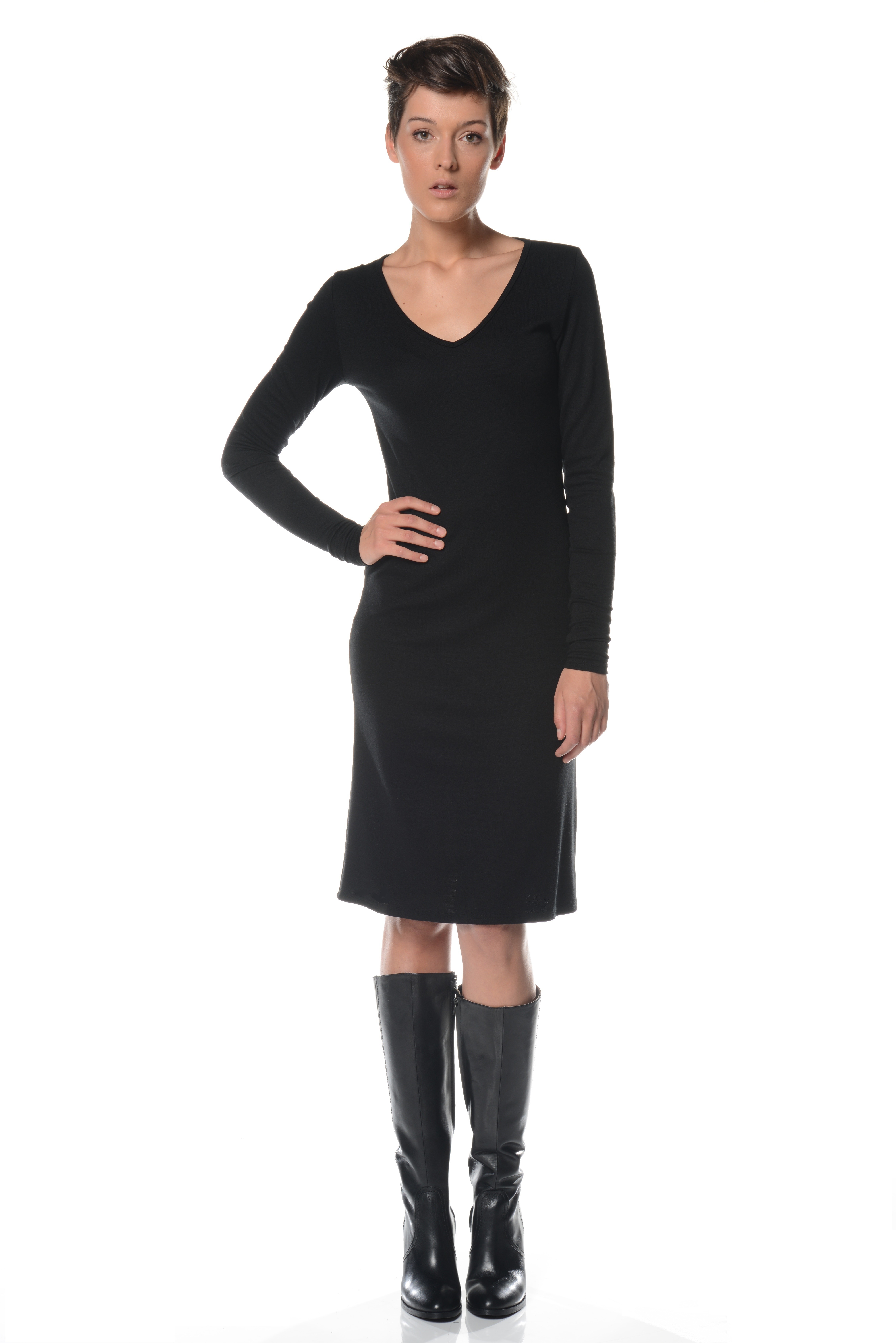 Robe noire encolure V vêtement femme grande taille