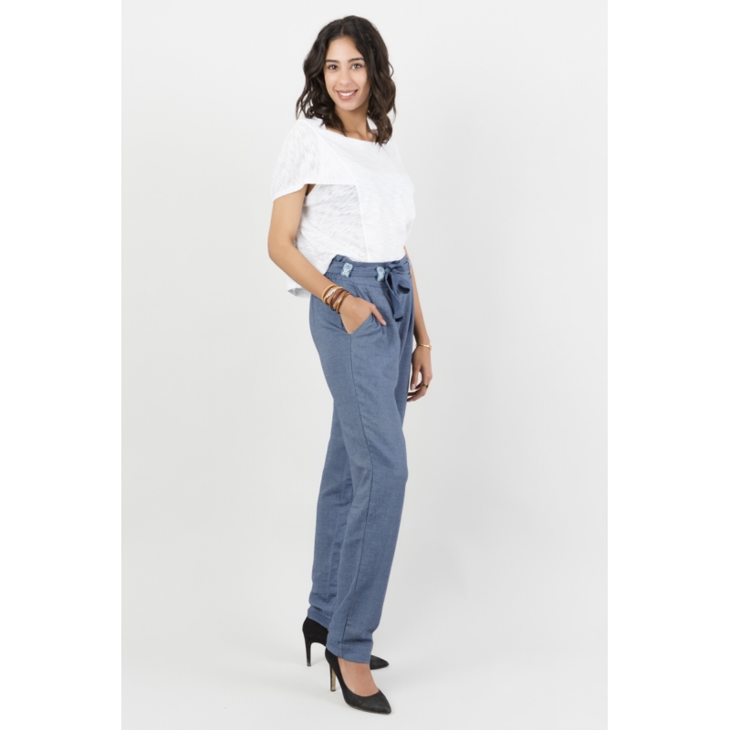 pantalon cigarette fluide a ceinture nouee vetement femme grande